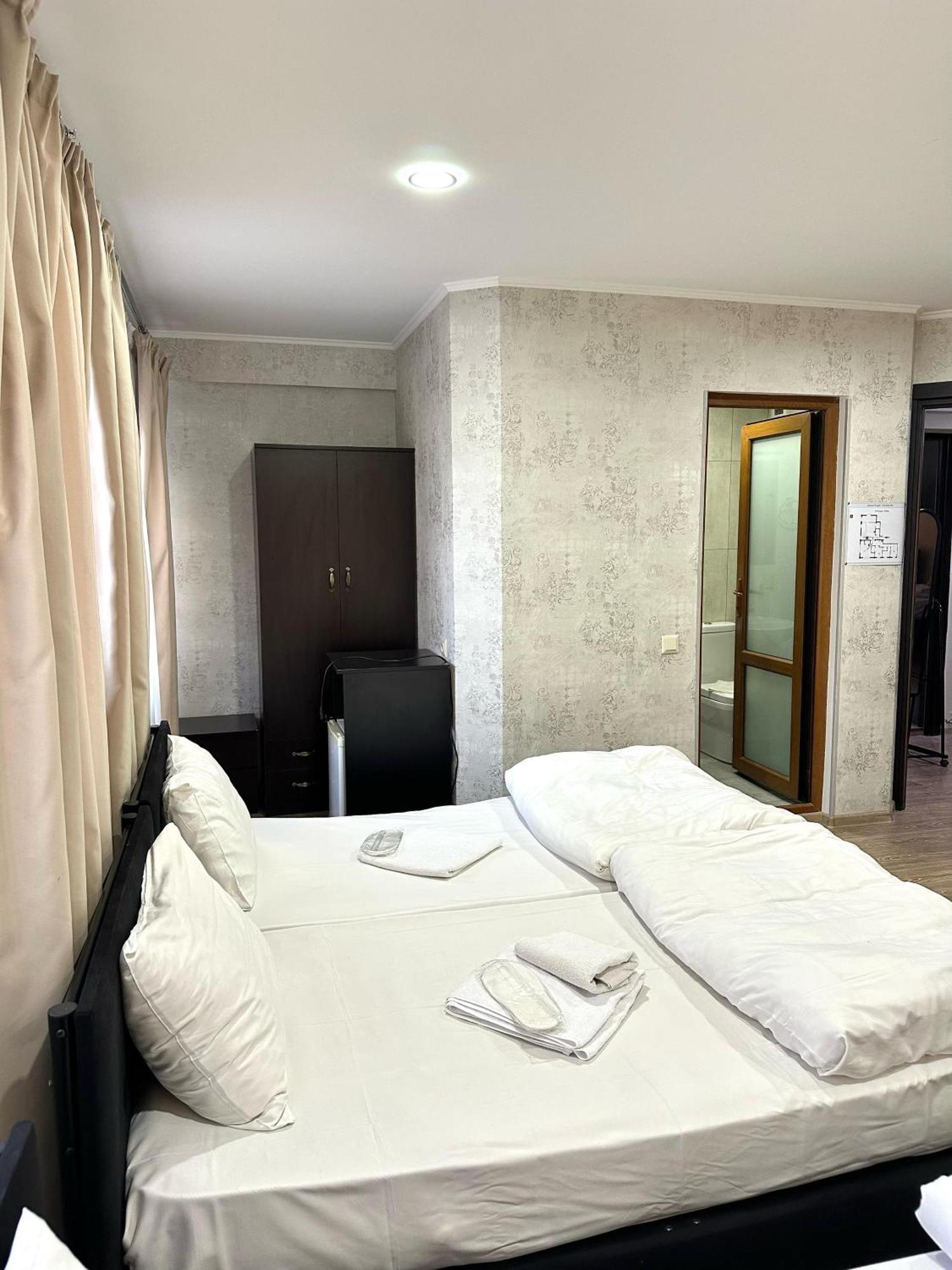 Hotel Alaverdi Palace Tbilisi Exterior foto
